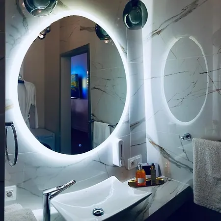 Hanza Tower -m&m Luxury Щецин