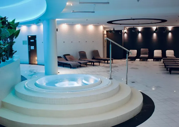 Hanza Tower -m&m Luxury Szczecin